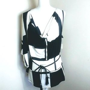 Black and White Yetts Blouse